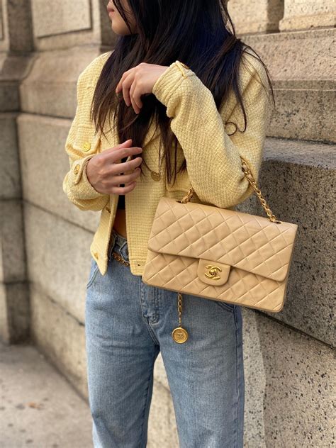 beige chanel flap bag outfit|chanel flap bag agneau.